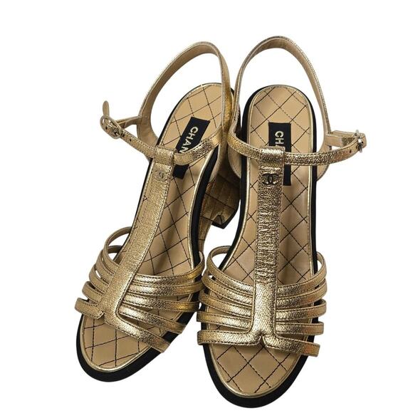 Chanel  Laminated Goatskin Quilted Wedge Sandals Size 38 - Picture 3 of 13